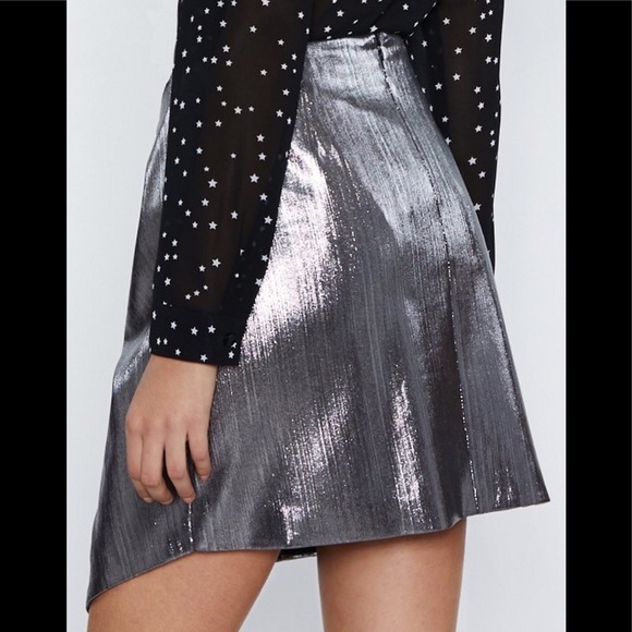 HOST PICK!  NWT Metallic Silver Front Tie Skirt M - Picture 3 of 7